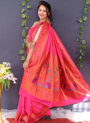 Rani pink banarasi silk blend saree with copper zari butti & geometric woven border 2