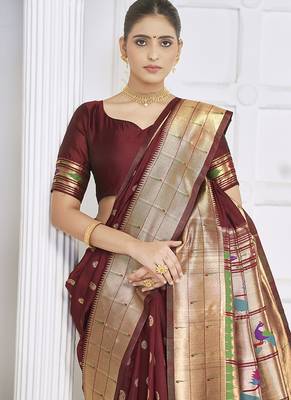 Maroon paithani silk blend saree with gold zari border & peacock pallu 3