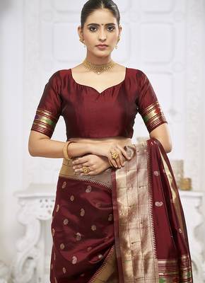 Maroon paithani silk blend saree with gold zari border & peacock pallu 4