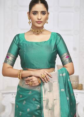 Turquoise paithani silk blend saree with gold zari border & peacock pallu 4