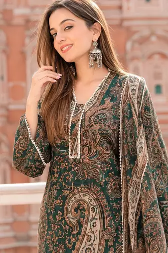 Green cotton paisley style floral printed short kurta set with dupatta