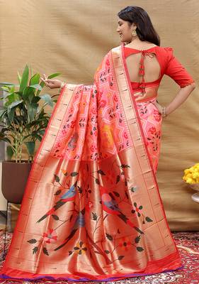Pink patola silk blend saree with bird motif paithani pallu and zari border 2