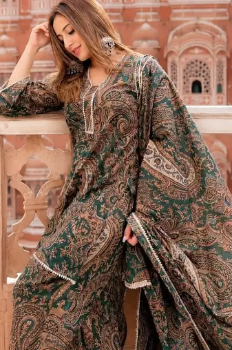 Green cotton paisley style floral printed short kurta set with dupatta