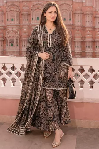 Black cotton paisley style floral printed short kurta set with dupatta