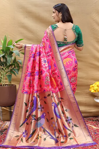 Magenta pink patola silk blend saree with bird motif paithani pallu and zari border