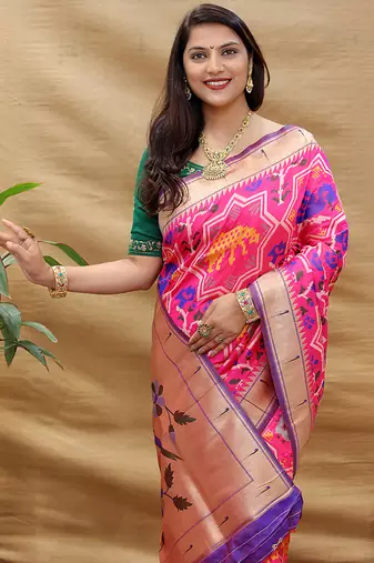 Magenta pink patola silk blend saree with bird motif paithani pallu and zari border