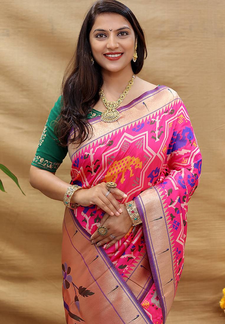Magenta pink patola silk blend saree with bird motif paithani pallu and zari border
