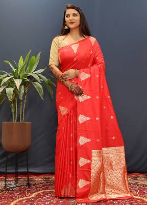 Red silk blend banarasi saree with golden zari buti and border 1