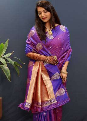 Purple silk blend banarasi saree with golden zari buti and border 3