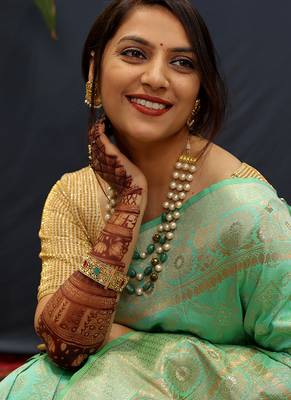 Mint green silk blend banarasi saree with all-over gold zari jaal work 4