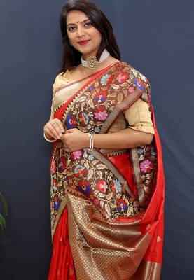 Red banarasi silk blend saree with multicolor paithani floral border & pallu 4
