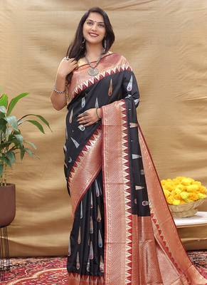 Black banarasi silk blend saree with maroon zari woven border 1