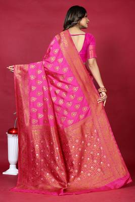 Rani pink banarasi silk blend saree with copper zari weave 2