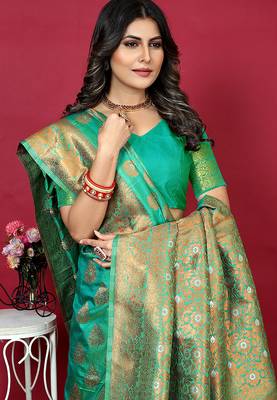 Emerald green banarasi silk blend saree with copper zari weave 4