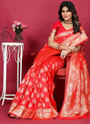 Red banarasi silk blend saree with copper zari weave 4