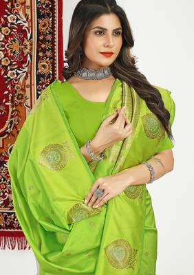 Lime green banarasi silk blend saree with zari buta weaving 4