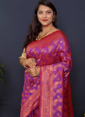 Violet kanjeevaram silk blend saree with copper zari floral weaving 3