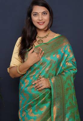 Sea green kanjeevaram silk blend saree with copper zari floral weaving 3
