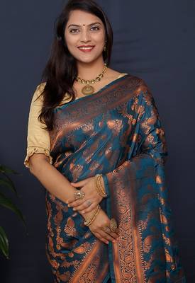 Teal blue kanjeevaram silk blend saree with copper zari floral weaving 3
