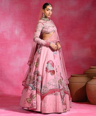Sugar Pink Resham Embroidered Organza Lehenga Set 3