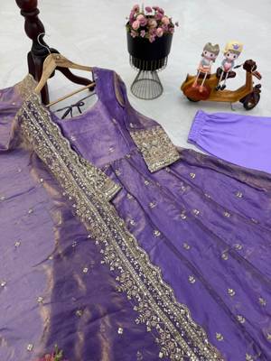 Lavender fendy silk embroidered stitched kurta set 3