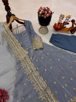 Grey fendy silk embroidered stitched kurta set 4