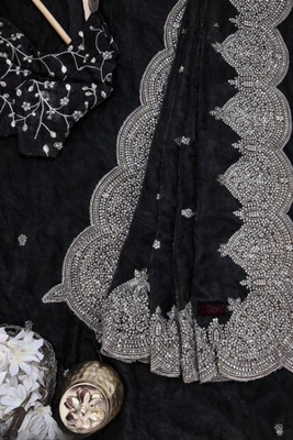 Black Color embroidery And sequence work Chiffon Saree 3