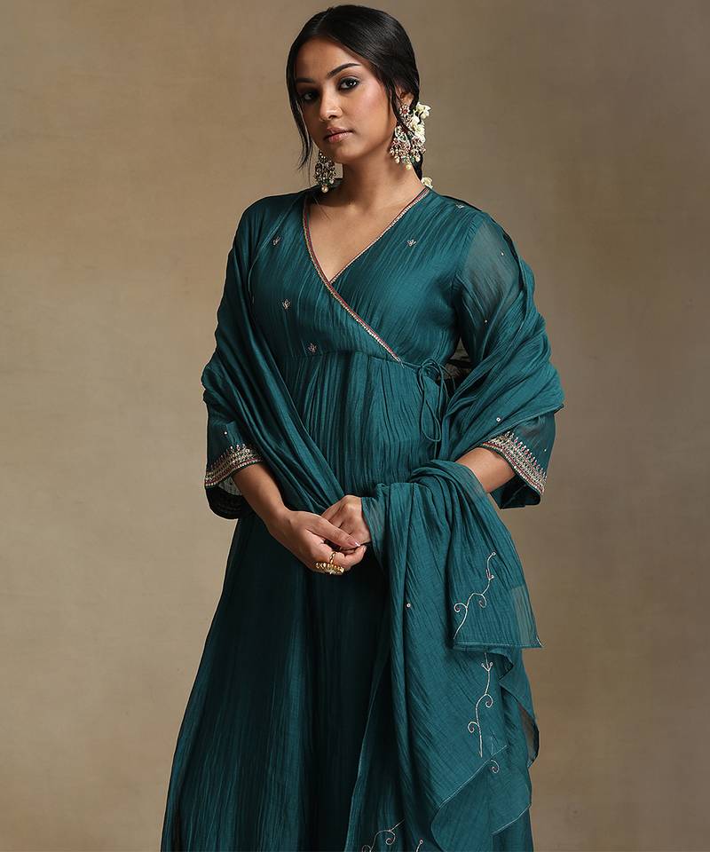 Teal blue embroidered chanderi long kurti set