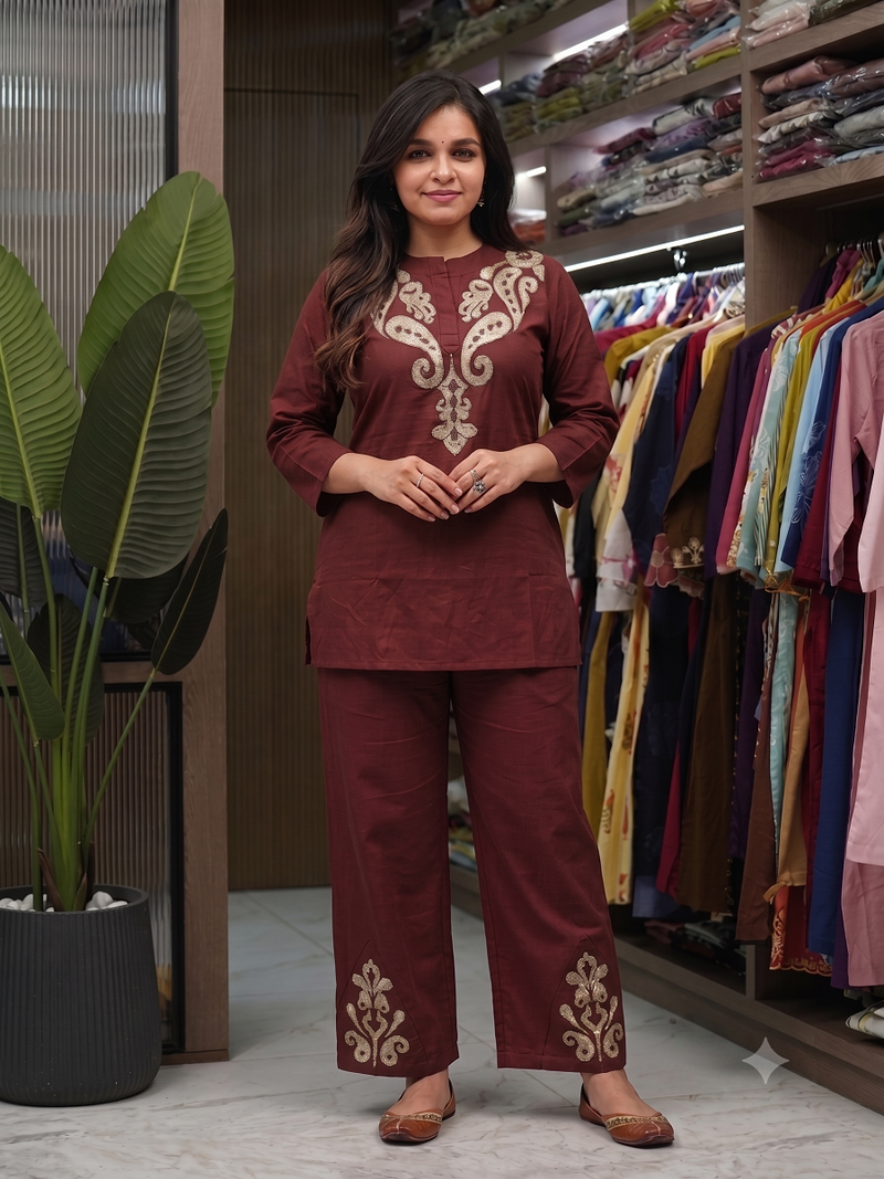 Women   s deep brown embroidered ethnic co-ord set