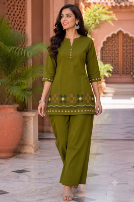 Green embroidered short kurti with pants co-ord set for women 2