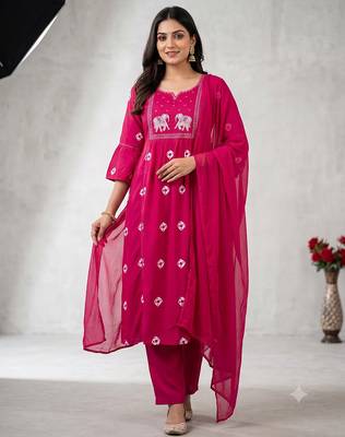 Elephant embroidery bandhani kurti set with dupatta 1