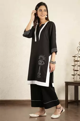black embroidered cotton suit – set of 2