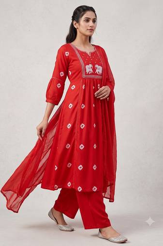 Elephant embroidery bandhani kurti set with dupatta