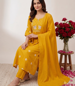 Elephant embroidery bandhani kurti set with dupatta