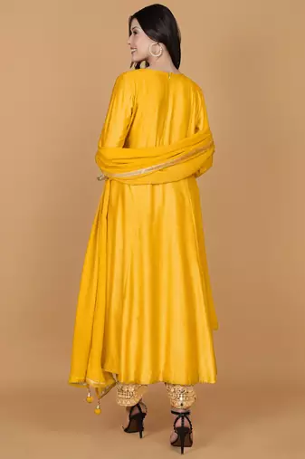 Yellow mustard self katan kurta and pant with mirror work and georggette dupatta