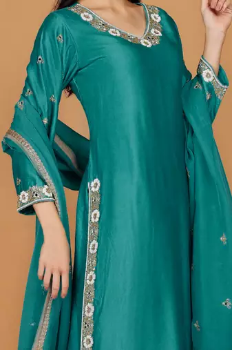Teal self katan kurta pant set with cutdana pearl mirror embroiderey and dupatta