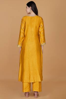 Mustard self katan kurta pant set with cutdana pearl mirror embroiderey and dupatta 2