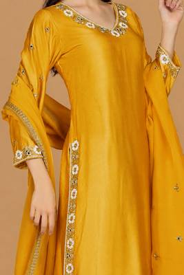 Mustard self katan kurta pant set with cutdana pearl mirror embroiderey and dupatta 3