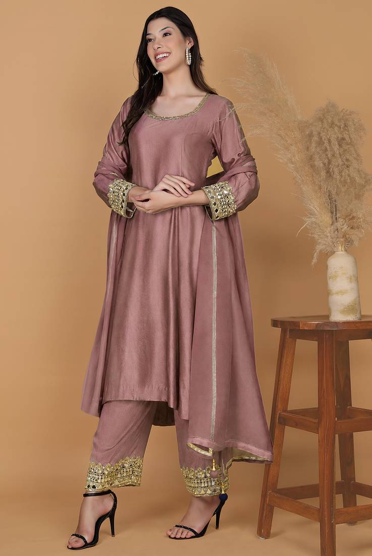 Earthy Pink Self Katan Kurta and Pant with Mirror Work and Georgette Dupatta
