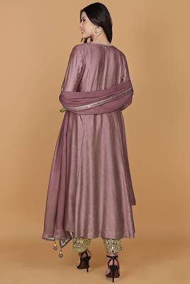 Earthy Pink Self Katan Kurta and Pant with Mirror Work and Georgette Dupatta 2