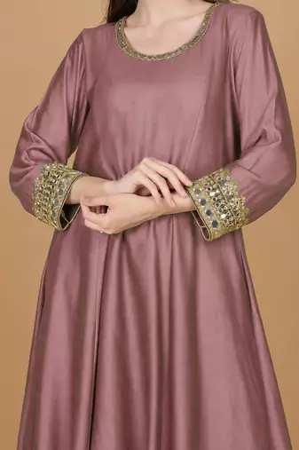 Earthy Pink Self Katan Kurta and Pant with Mirror Work and Georgette Dupatta