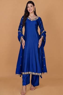 Royal blue self katan kurta pant set with cutdana pearl mirror embroiderey and dupatta 5