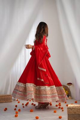 Designer red anarkali kurta pant set for women | premium ethnic wear 3