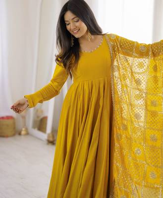women's yellow anarkali gown with heavy embroidered dupatta   designer ethnic wear 4
