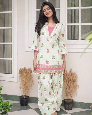 Sage Green Floral Printed Short Kurti with Farsi Pants Co-Ord Set 1