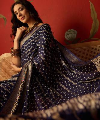 Navy blue silk cotton bandhni saree with unstitched blouse piece. 2