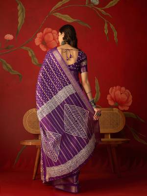Purple silk cotton bandhni saree with unstitched blouse piece. 3