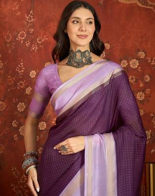 Wine chiffon zari checks saree with unstitched blouse piece. 4
