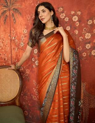 Orange silk cotton zari saree with unstitched blouse piece. 2