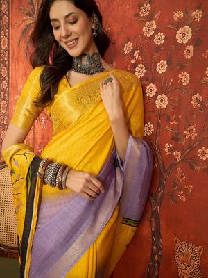 Lilac & yellow silk cotton printed saree with unstitched blouse piece. 3